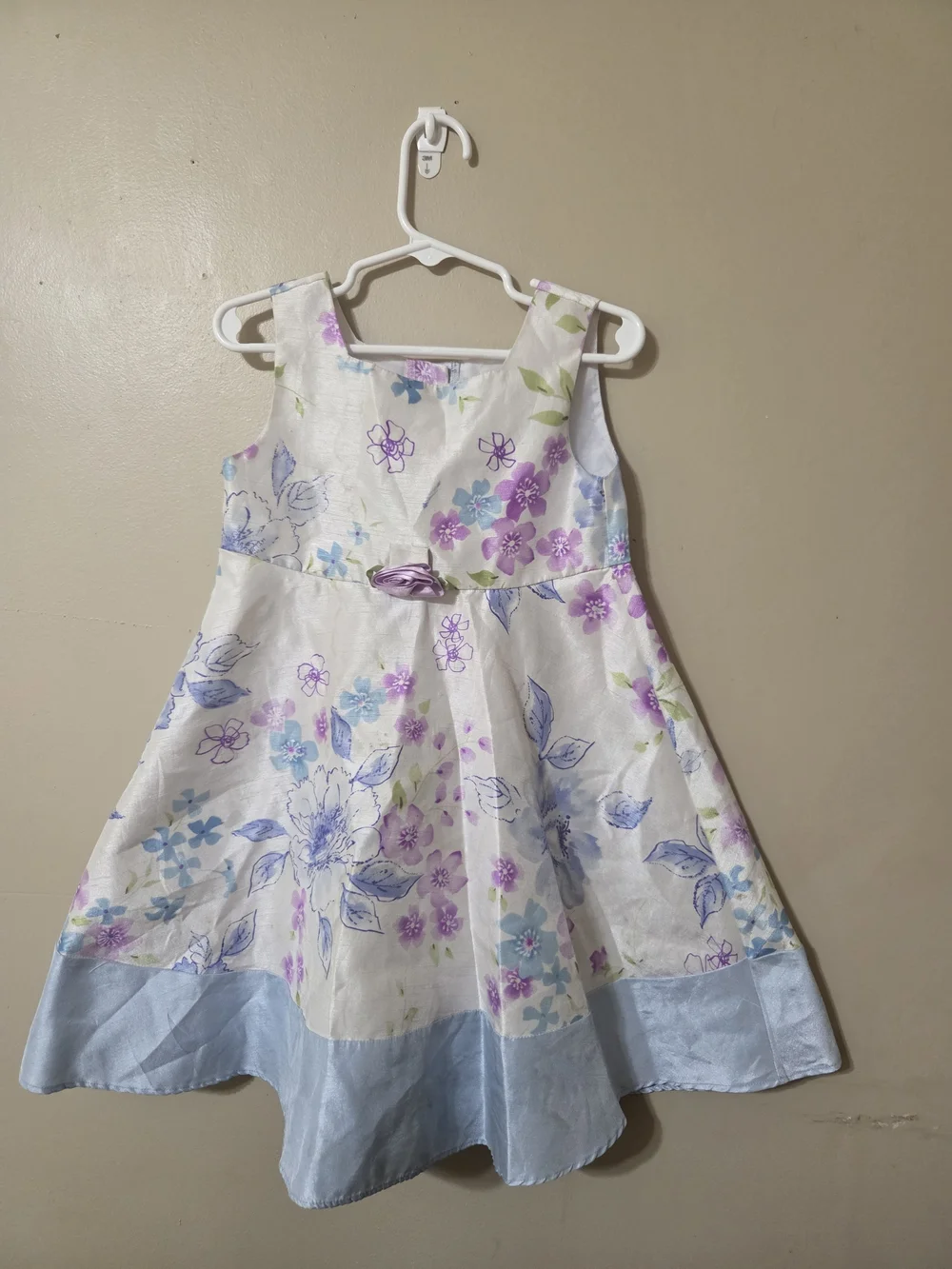 Youngland White Floral Dress with Light Blue Hem and Lavender Accents